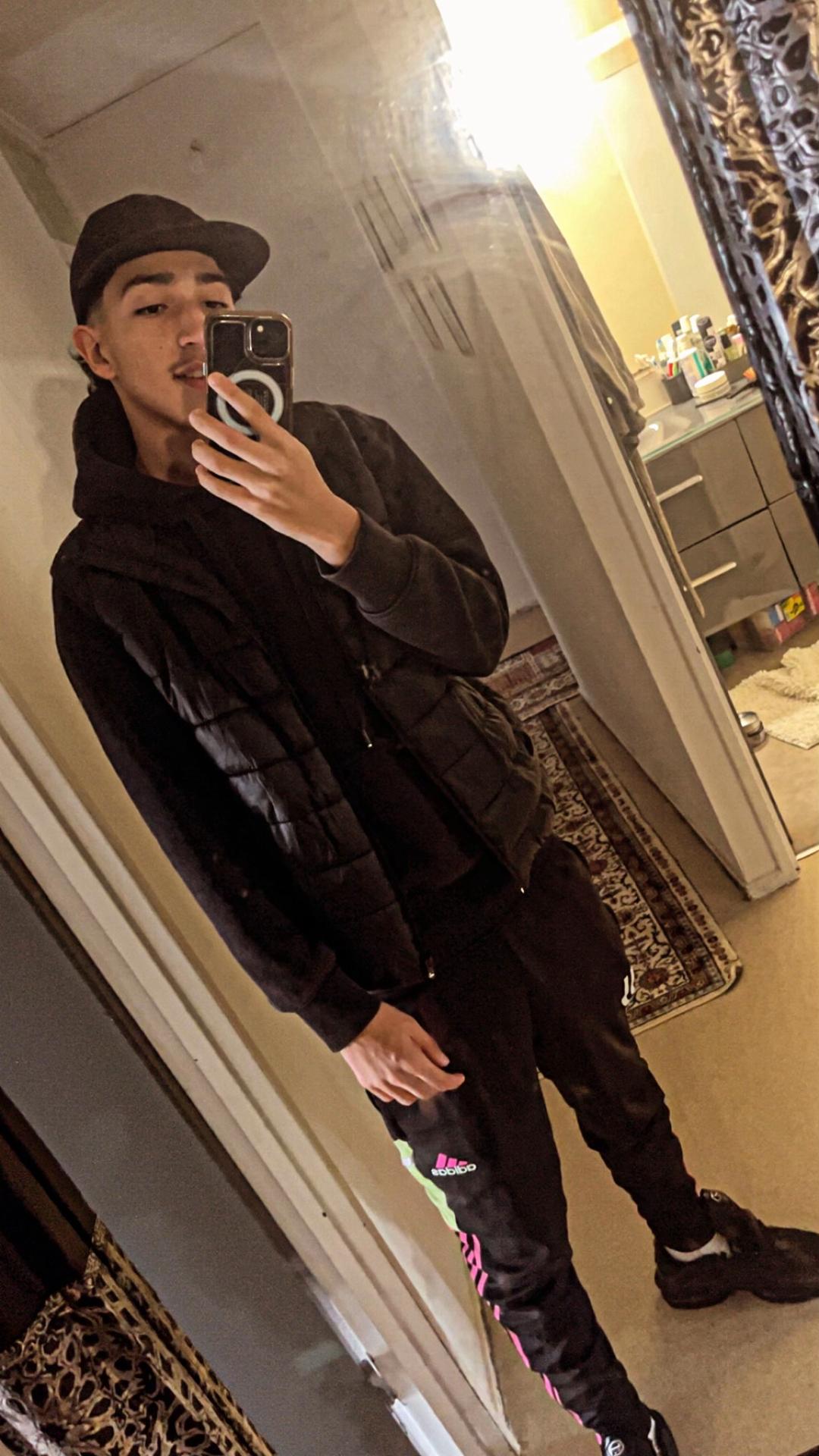 Mucahid - Breitenbach - Soleure | Plans cul